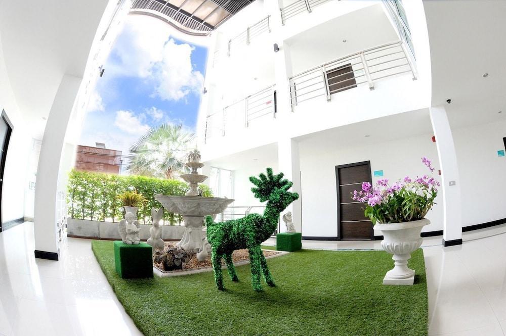Rhienchai Place Hotel سوراثاني المظهر الخارجي الصورة